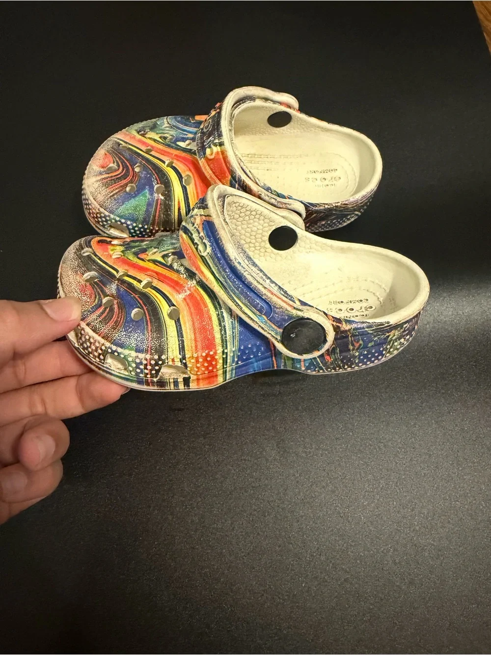 CROCS Kids Multicolor Swirl Clogs - Rainbow Mix